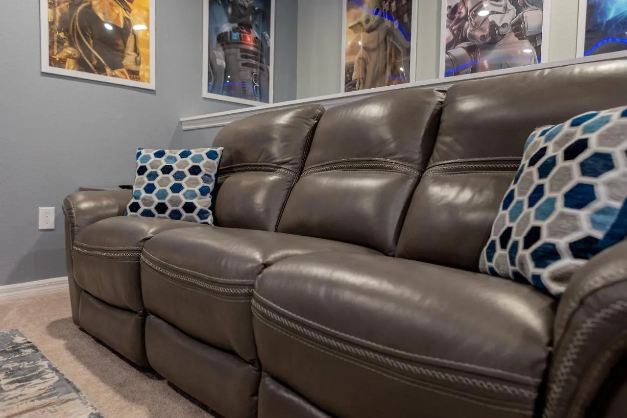 Themed Home With Pool Game Room On Resort Davenport 0*,  United States