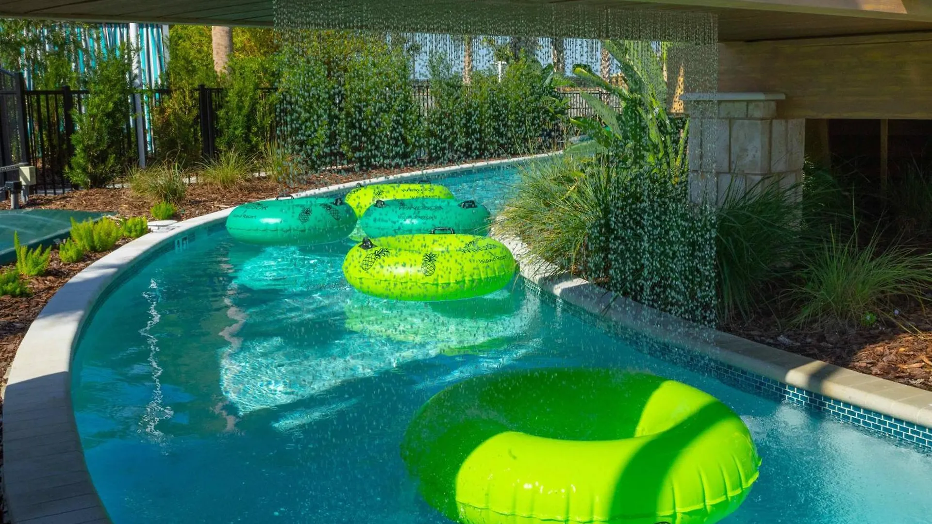 Themed Home With Pool Game Room On Resort Davenport Holiday home