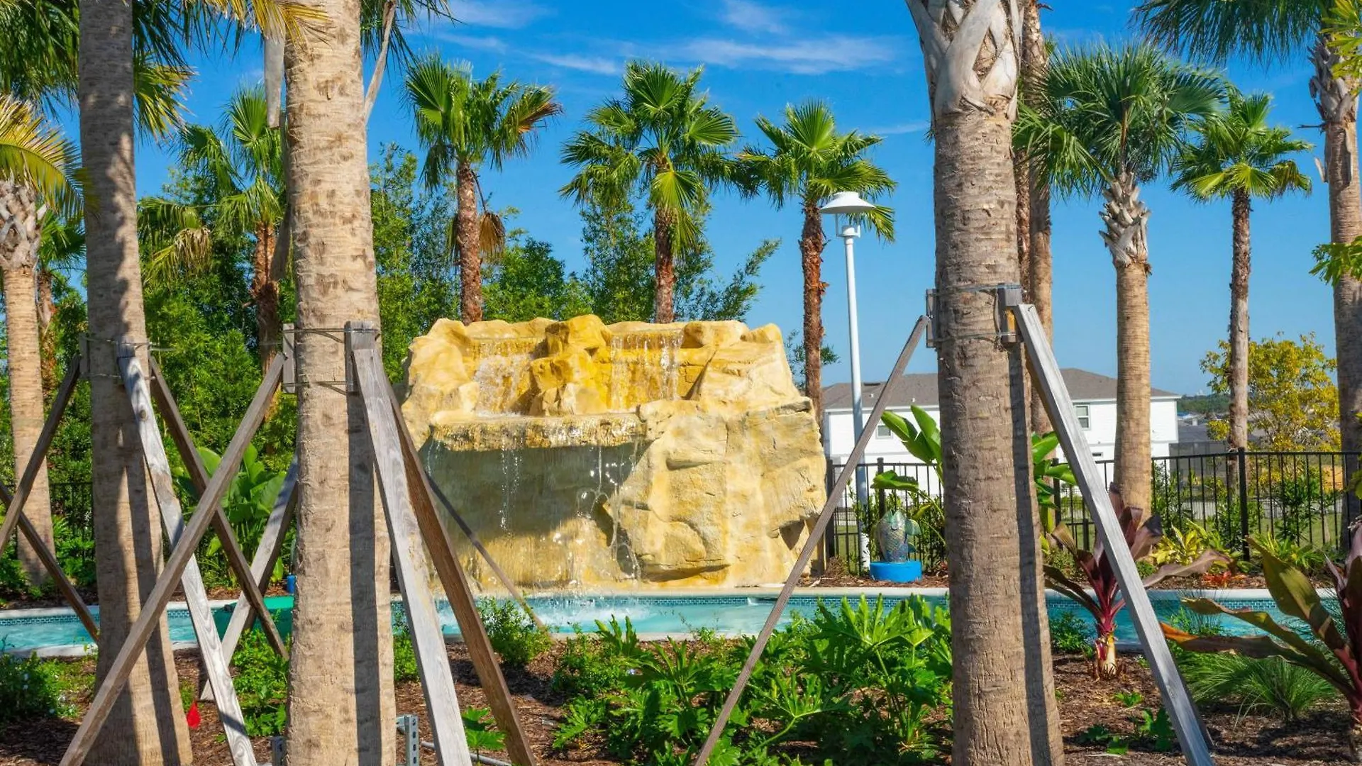 Holiday home Themed Home With Pool Game Room On Resort Davenport United States