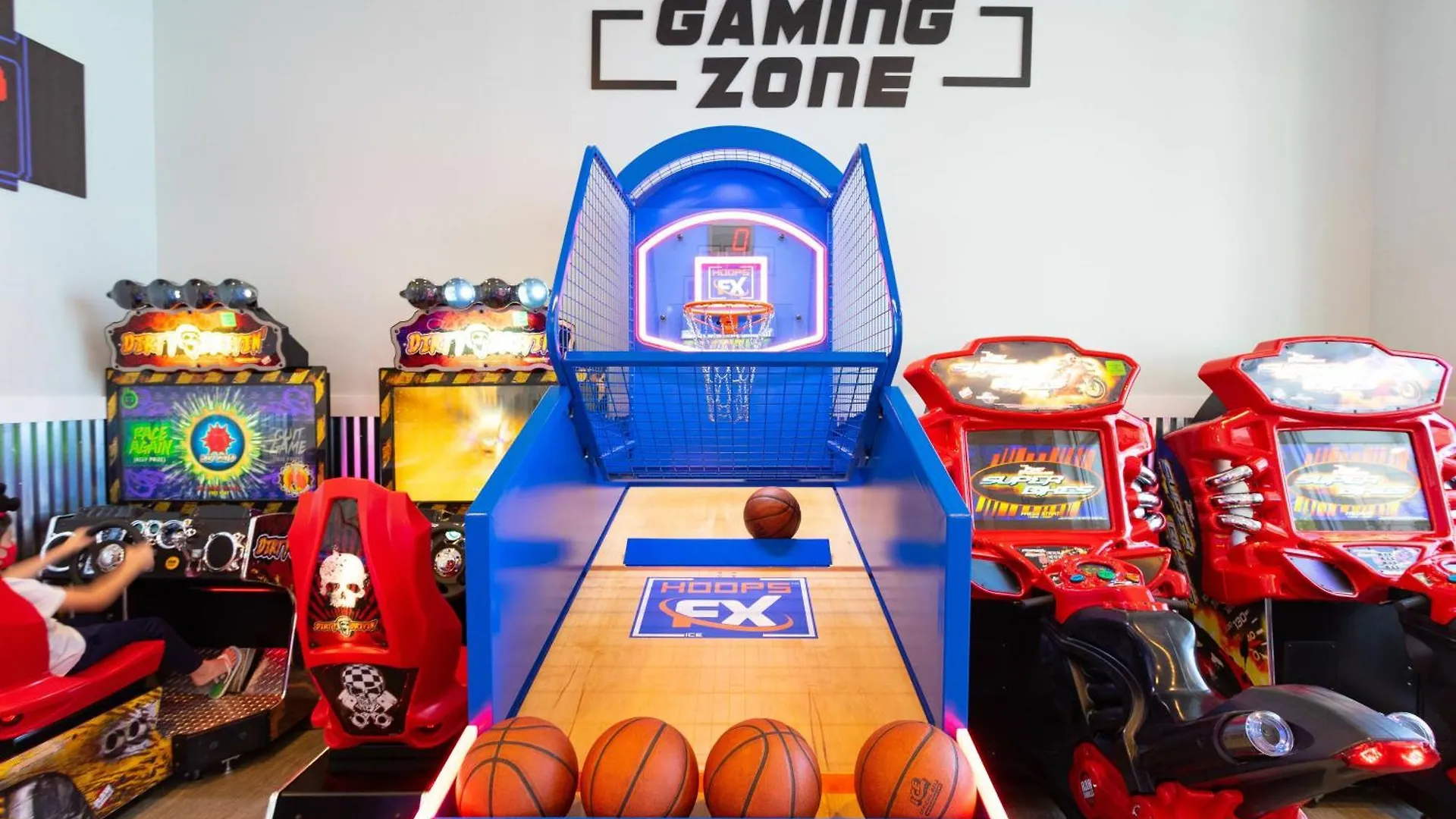 Themed Home With Pool Game Room On Resort Davenport United States