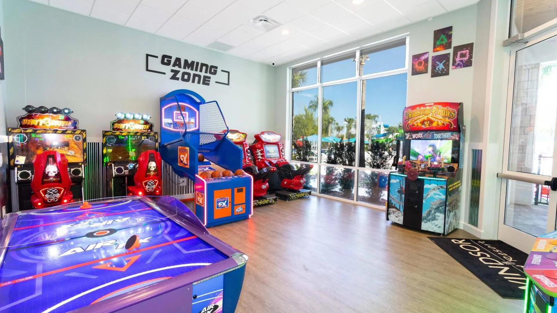 Themed Home With Pool Game Room On Resort Davenport